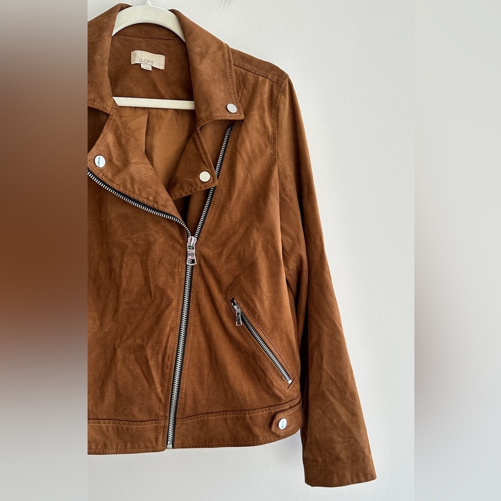 LOFT Tan Leather Jacket with Silver Accents - Picture 3 of 16